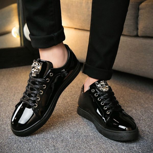 low-men shoes sneakers men lace-up casual shoes athletic tenis masculino adulto black silver red size 39-44
low-men shoes sneakers men lace-up casual shoes athletic tenis masculino adulto black silver red size 39-44