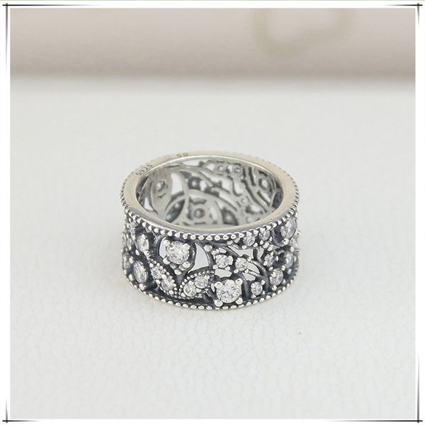 new brand s925 silver ring round silver petal type ring for fashion lovers gift ring come with dust bag
new brand s925 silver ring round silver petal type ring for fashion lovers gift ring come with dust bag
