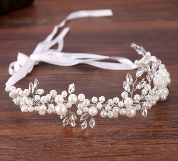 pearl brides, soft chains, ribbons, wedding gowns, accessories, headwear, banquet accessories, bride accessories, Slivery;golden
pearl brides, soft chains, ribbons, wedding gowns, accessories, headwear, banquet accessories, bride accessories, Slivery;golden