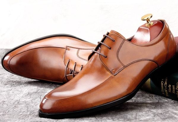 fashion black / brown formal social shoes mens dress shoes genuine leather business shoes man wedding 
fashion black / brown formal social shoes mens dress shoes genuine leather business shoes man wedding