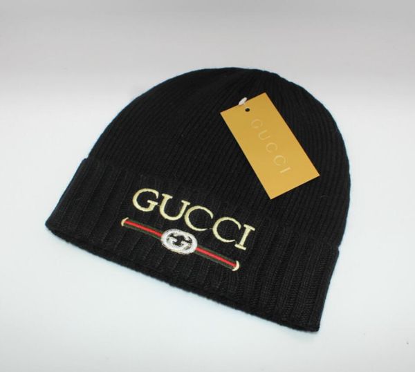 new double color stripe hat Men and women fashion sets autumn winter warm knitted cap cap Ski hat
new double color stripe hat Men and women fashion sets autumn winter warm knitted cap cap Ski hat