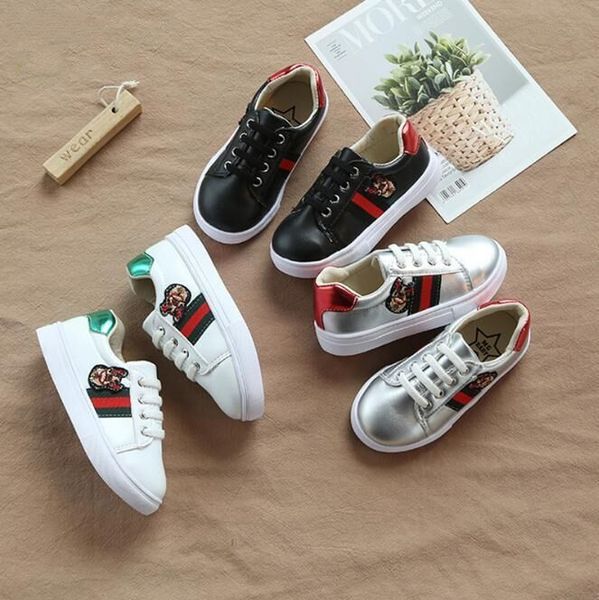 autumn new medium and large children canvas shoes boys little white shoes girls little bees leisure boards 21-35cm, Black;red
autumn new medium and large children canvas shoes boys little white shoes girls little bees leisure boards 21-35cm, Black;red