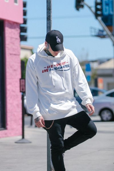 cool spring and autumn sweater men loose hooded high street pullover letter jacket hoodies personal style coat hip hop long sleeve, Black
cool spring and autumn sweater men loose hooded high street pullover letter jacket hoodies personal style coat hip hop long sleeve, Black