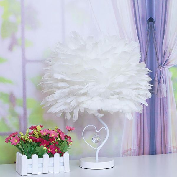 foyer living room bedroom modern feather table lamp light led crystal decorative desk reading bedside plume
foyer living room bedroom modern feather table lamp light led crystal decorative desk reading bedside plume