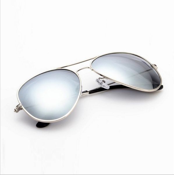 brand classical pilot style sunglasses 58mm mirror sunglasses 100% uv protection glasses with case and with wholeselling, White;black
brand classical pilot style sunglasses 58mm mirror sunglasses 100% uv protection glasses with case and with wholeselling, White;black