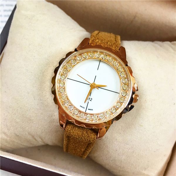 2019 luxury women watches montre orologio red/green colorful genuine leather rose gold diamond student luminous ing, Slivery;brown
2019 luxury women watches montre orologio red/green colorful genuine leather rose gold diamond student luminous ing, Slivery;brown