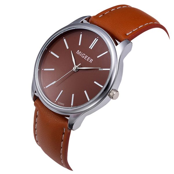 Мужская мода Casual Часы Корпус из нержавеющей стали Кожаный ремешок ремешок Круглы
Мужская мода Casual Часы Корпус из нержавеющей стали Кожаный ремешок ремешок Круглы