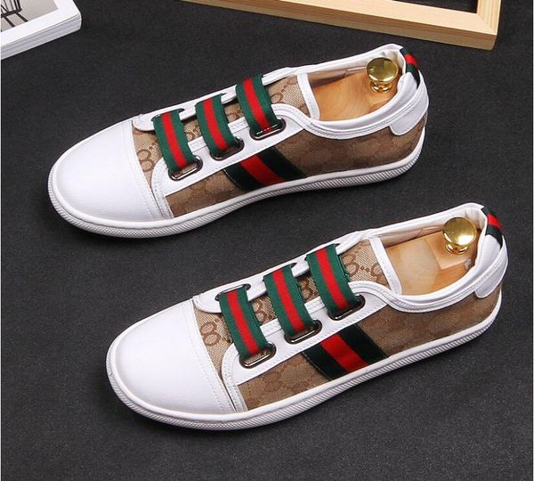 2019 Autumn and winter Mens Loafers Men Shoes Casual Fashion Male Lace Shoes Up Men Genuine Leather Flat Leather Design Shoes For Men
2019 Autumn and winter Mens Loafers Men Shoes Casual Fashion Male Lace Shoes Up Men Genuine Leather Flat Leather Design Shoes For Men