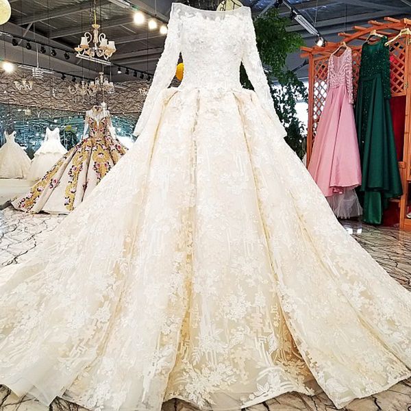 2019 lebanon long tulle sleeve wedding dresses illusion bateau neck backless lace up back 3d floral applique crystal pattern bridal gowns, White
2019 lebanon long tulle sleeve wedding dresses illusion bateau neck backless lace up back 3d floral applique crystal pattern bridal gowns, White