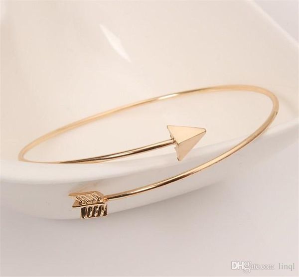 66mm women girls alloy cuff bangles gold alloy arrow opening bracelet female wholesale 17122007, Golden;silver
66mm women girls alloy cuff bangles gold alloy arrow opening bracelet female wholesale 17122007, Golden;silver