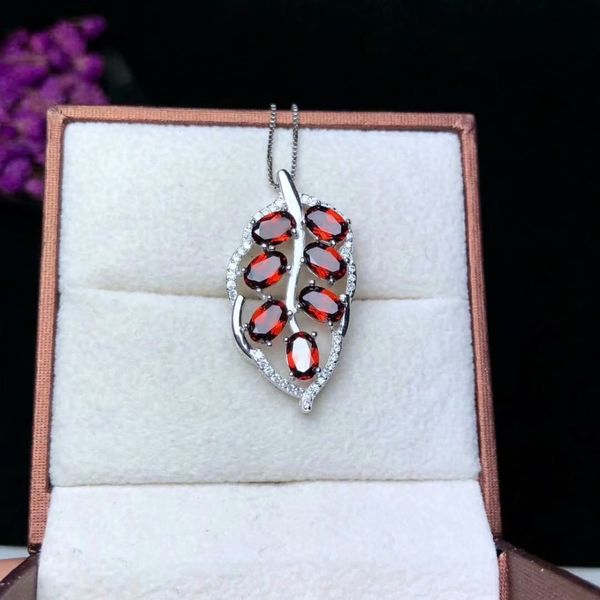 925 silver natural red garnet pendants send necklace classic wholesale fine women gift 2018 new plant yhz040602ags
925 silver natural red garnet pendants send necklace classic wholesale fine women gift 2018 new plant yhz040602ags