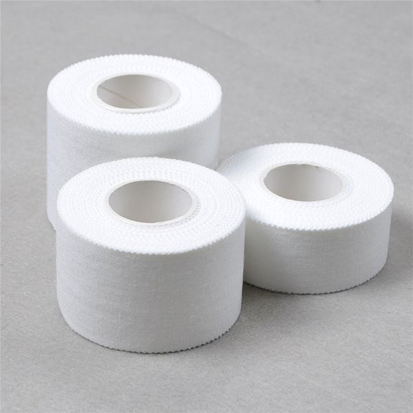 Mu cle ela tic bandage adhe ive athletic tape port mu cle train protection bandage kine io tape
Mu cle ela tic bandage adhe ive athletic tape port mu cle train protection bandage kine io tape
