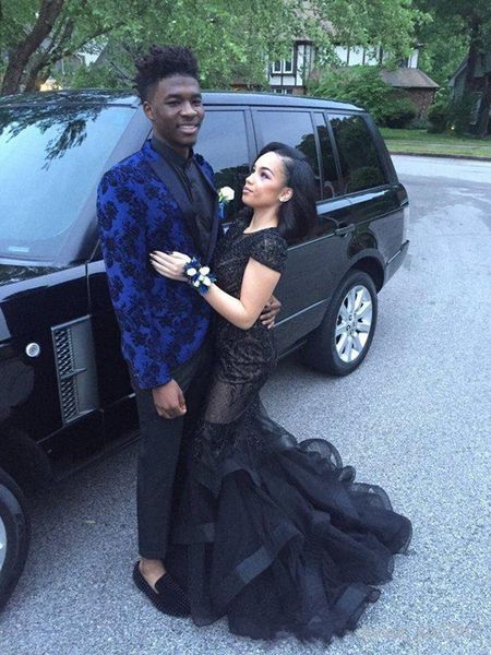 2019 new black lace appliqued short sleeves mermaid prom dresses formal evening gowns couple fashion party dresses custom made
2019 new black lace appliqued short sleeves mermaid prom dresses formal evening gowns couple fashion party dresses custom made