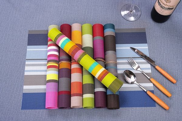 теслин пвх placemat 45x30cm европейский новый жаккард радуга полосы пластиковая изоляция pad западные колодки отель школа обед коврики мягки
теслин пвх placemat 45x30cm европейский новый жаккард радуга полосы пластиковая изоляция pad западные колодки отель школа обед коврики мягки
