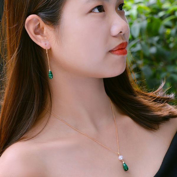 caimao jewelry 14kt yellow gold natural malachite chain drop earrings for womens gorgeous, Golden;silver
caimao jewelry 14kt yellow gold natural malachite chain drop earrings for womens gorgeous, Golden;silver