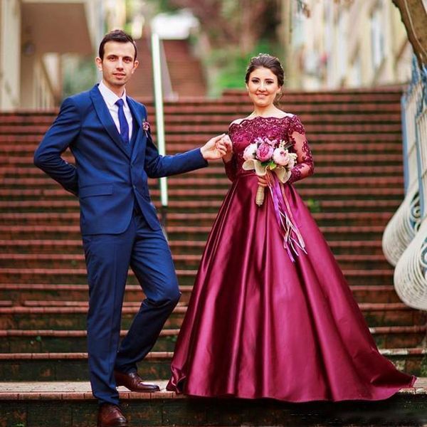 Long Sleeves Dubai Evening Dresses Lace Off The Shoulder A Line Prom Dresses Satin Sweep Train Saudi Arabia Formal Party Dress
Long Sleeves Dubai Evening Dresses Lace Off The Shoulder A Line Prom Dresses Satin Sweep Train Saudi Arabia Formal Party Dress