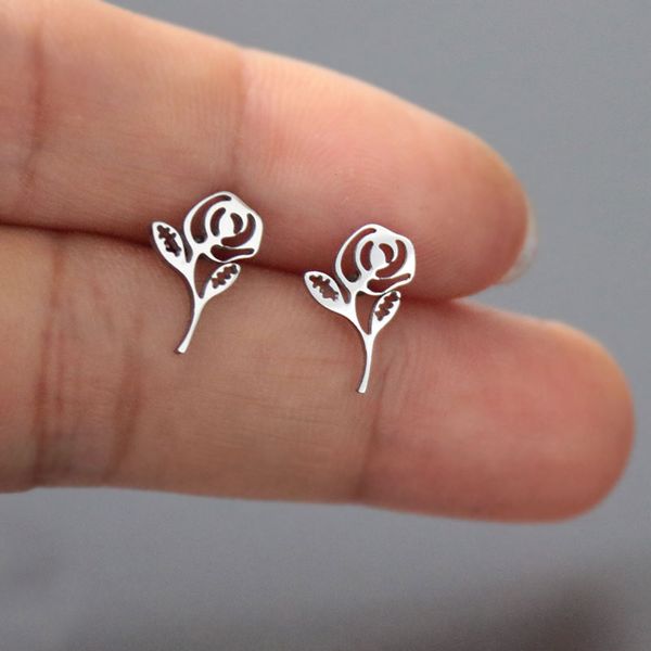 everfast new arrival love rose flower earring minimalistic stainless steel earrings studs fashion ear jewelry for women girls t104, Golden;silver
everfast new arrival love rose flower earring minimalistic stainless steel earrings studs fashion ear jewelry for women girls t104, Golden;silver