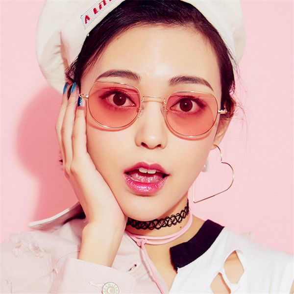 curtain oculos feminino european american trending square sunglasses small box retro marine film fashion transparent sun glasses, White;black
curtain oculos feminino european american trending square sunglasses small box retro marine film fashion transparent sun glasses, White;black