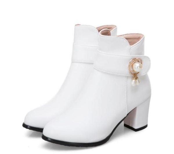send 2018 autumn and winter new style high heel short boots coarse heel korean fashion women martin boots, Black
send 2018 autumn and winter new style high heel short boots coarse heel korean fashion women martin boots, Black