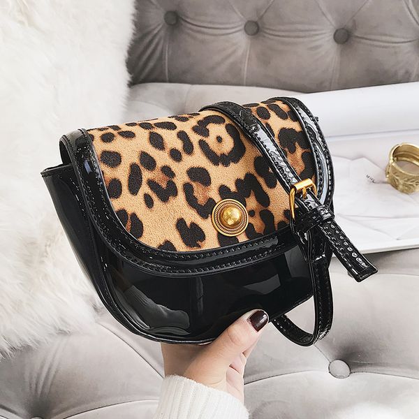 china girl handle shoulder saddle bags ladies bag square messenger bags famous brand women yidai //10
china girl handle shoulder saddle bags ladies bag square messenger bags famous brand women yidai //10