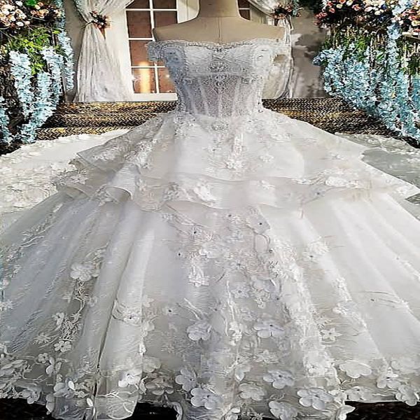 2019 latest bohemian wedding dresses short sleeve lace up back sweetheart neck overskirts cascading ruffles 3d pattern applique bridal gowns, White
2019 latest bohemian wedding dresses short sleeve lace up back sweetheart neck overskirts cascading ruffles 3d pattern applique bridal gowns, White