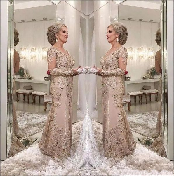 2022 luxury mother of the bride dresses v neck long sleeves crystal beaded lace applique plus size mermaid evening dress wedding g288f, Black;red
2022 luxury mother of the bride dresses v neck long sleeves crystal beaded lace applique plus size mermaid evening dress wedding g288f, Black;red