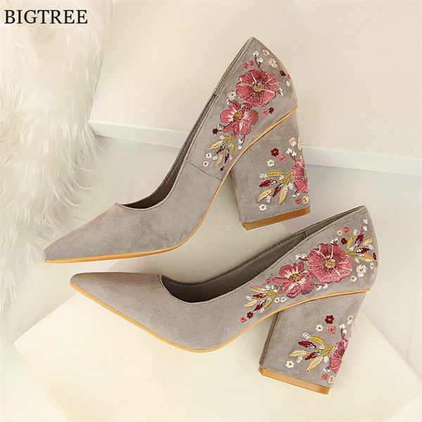 classics colorful embroider shallow wedding shoes women pumps solid flock pointed toe fashion high heels shoes women's show thin, Black;white
classics colorful embroider shallow wedding shoes women pumps solid flock pointed toe fashion high heels shoes women's show thin, Black;white