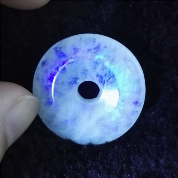 precious natural blue light moonstone pendant woman men necklaces fashion dount shape healing crystal natural stone pendant, Silver
precious natural blue light moonstone pendant woman men necklaces fashion dount shape healing crystal natural stone pendant, Silver