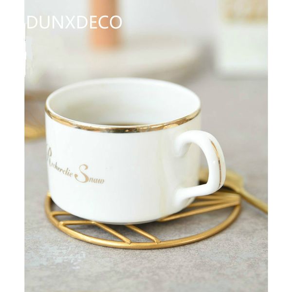 dunxdeco 4pcs modern artistic geometric 10cm round golden iron placemat home office table cup holder decoration gift
dunxdeco 4pcs modern artistic geometric 10cm round golden iron placemat home office table cup holder decoration gift