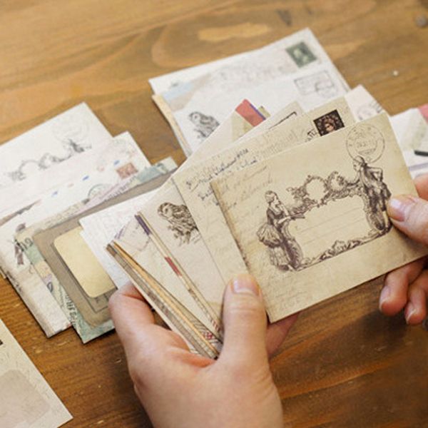 60 pcs/set vintage small mini kraft paper window envelopes wedding invitation envelope gift envelope ancien 73*95mm
60 pcs/set vintage small mini kraft paper window envelopes wedding invitation envelope gift envelope ancien 73*95mm