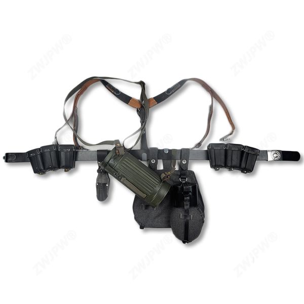 wwii 98k magazine pouch black hunting ammo pouch equipment conbination high quality
wwii 98k magazine pouch black hunting ammo pouch equipment conbination high quality