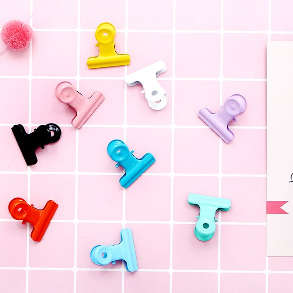 cute round stainless steel ticket file small artboard clip office stationery metal paper iron clip can be hang on
cute round stainless steel ticket file small artboard clip office stationery metal paper iron clip can be hang on