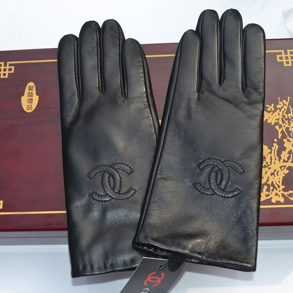 Quality brand leather glove winter women 039 high end fa hion mall heep kin and plu h warm brand glove whole ale
Quality brand leather glove winter women 039 high end fa hion mall heep kin and plu h warm brand glove whole ale