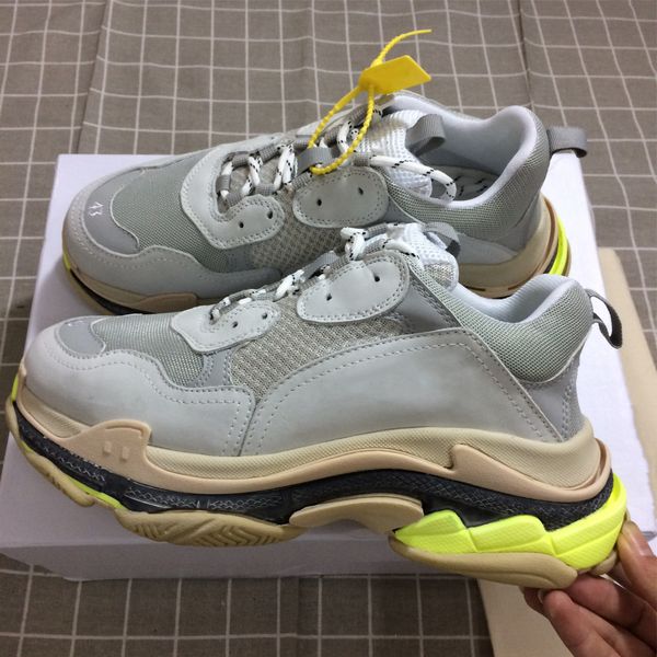 luxury designer sneakers women tripe-s shoes men triples sneakers fashion women and men casual hiking shoes dhl shoes, Black
luxury designer sneakers women tripe-s shoes men triples sneakers fashion women and men casual hiking shoes dhl shoes, Black