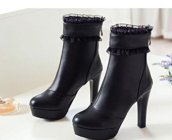 send 2018 autumn and winter waterproof table martin boots high heels coarse heel short boots women, Black
send 2018 autumn and winter waterproof table martin boots high heels coarse heel short boots women, Black