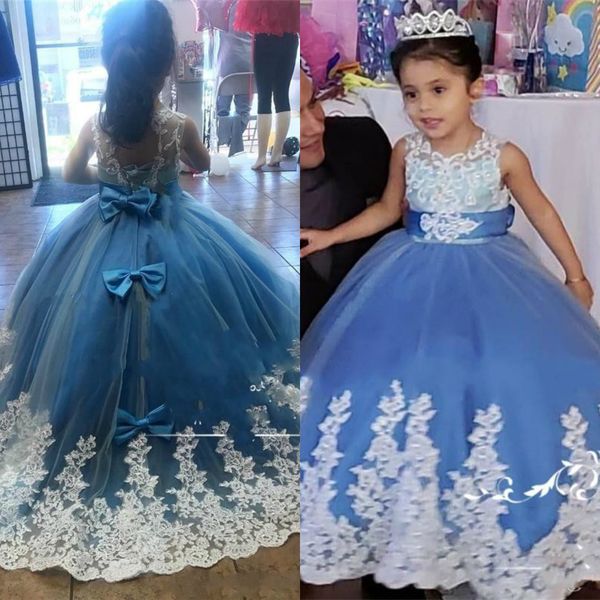 designer sky blue ball gown flower girl dresses jewel sweep train bow white appliques beads girls pageant dress child birthday party gowns, White;blue 
designer sky blue ball gown flower girl dresses jewel sweep train bow white appliques beads girls pageant dress child birthday party gowns, White;blue