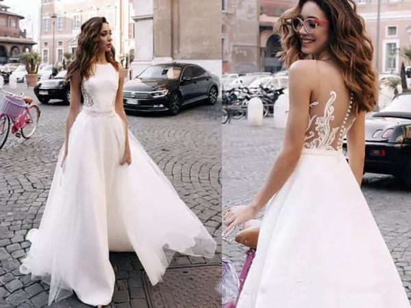 elegant a line scoop neckline sheer lace embriodery back buttons up back white satin tulle wedding dresses bridal gown
elegant a line scoop neckline sheer lace embriodery back buttons up back white satin tulle wedding dresses bridal gown