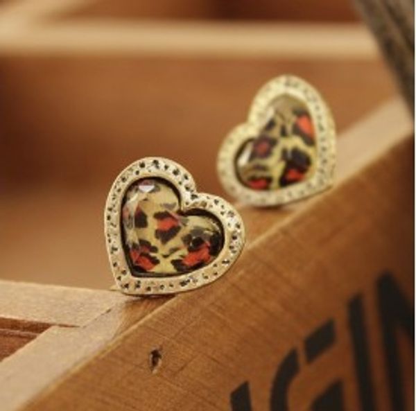 jewelry earrings stud earrings delicated leopard pattern heart ear studs gold plated alloy girls ear clips stud earrings, Golden;silver
jewelry earrings stud earrings delicated leopard pattern heart ear studs gold plated alloy girls ear clips stud earrings, Golden;silver