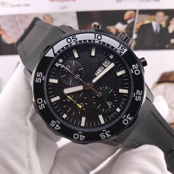 2018 new mens wristwatches luxury rubber strap sports 007 watch black dials with daydate chronograph watches men
2018 new mens wristwatches luxury rubber strap sports 007 watch black dials with daydate chronograph watches men