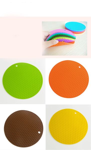 round silicone non-slip heat resistant pot table mats holder coaster cushion placemat pot table mat silicone placemat
round silicone non-slip heat resistant pot table mats holder coaster cushion placemat pot table mat silicone placemat