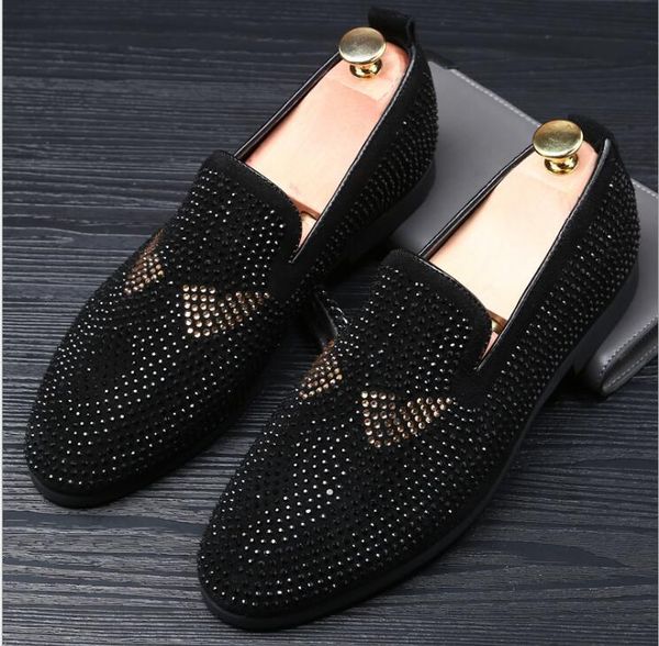 2018 New Fashion Season Men Loafers Pointed Toe Men Shoes High Quality Microfiber Pasta Drilling Men Flat Wedding Shoes SIZE 38-46 BMM132
2018 New Fashion Season Men Loafers Pointed Toe Men Shoes High Quality Microfiber Pasta Drilling Men Flat Wedding Shoes SIZE 38-46 BMM132