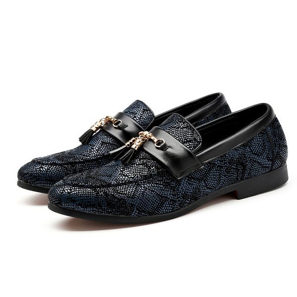 Luxury Men Business Handmade Loafers Snake Pattern Designer Metal Buckle Tassel Mens Wedding Party Flats Dress Shoes Plus Size:39-46 Q-451
Luxury Men Business Handmade Loafers Snake Pattern Designer Metal Buckle Tassel Mens Wedding Party Flats Dress Shoes Plus Size:39-46 Q-451