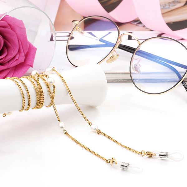casual luxury women stainless steel vacuum plating 24k gold durable color eyeglasses snake chain with silicone good loop
casual luxury women stainless steel vacuum plating 24k gold durable color eyeglasses snake chain with silicone good loop