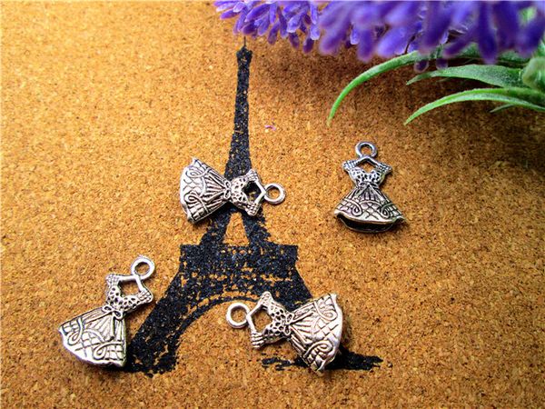 75pcs--dress charms antique tibetan silver tone adorable party style dress pendants/charms 21x17mm, Bronze;silver
75pcs--dress charms antique tibetan silver tone adorable party style dress pendants/charms 21x17mm, Bronze;silver