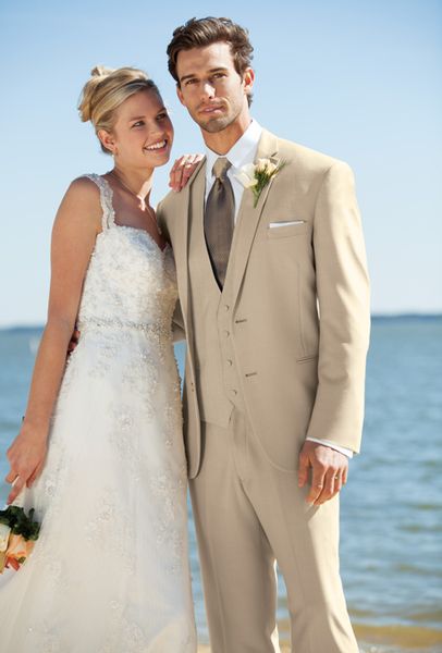 brand new two button beige notch lapel wedding men suits groom tuxedos men party groomsmen suits (jacket+pants+vest+tie) j860, Black;gray
brand new two button beige notch lapel wedding men suits groom tuxedos men party groomsmen suits (jacket+pants+vest+tie) j860, Black;gray