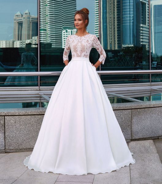 Vintage 3/4 Long Sleeve Wedding Dresses 2018 vestido de novia Modest Jewel Neckline Sweep Train Satin White Bridal Dresses Gown
Vintage 3/4 Long Sleeve Wedding Dresses 2018 vestido de novia Modest Jewel Neckline Sweep Train Satin White Bridal Dresses Gown