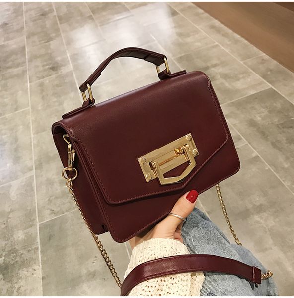 2018 selling leather small messenger plain bags leather fashion women clutch famous shoulder handuwanggong /9
2018 selling leather small messenger plain bags leather fashion women clutch famous shoulder handuwanggong /9