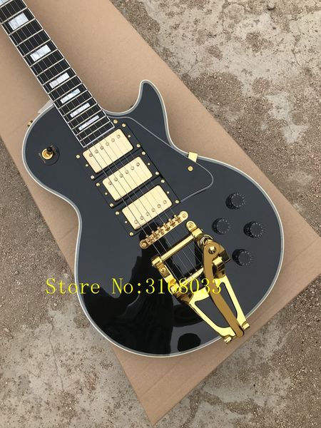 the wholesale-new brand factory customzied electric guitar with black pickguard,gold hardware and tremolo system
the wholesale-new brand factory customzied electric guitar with black pickguard,gold hardware and tremolo system