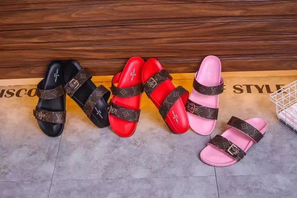 2018 NEW Europe Brand Fashion mens striped sandals Scuffs causal Non-slip summer huaraches slippers flip flops slipper with box
2018 NEW Europe Brand Fashion mens striped sandals Scuffs causal Non-slip summer huaraches slippers flip flops slipper with box