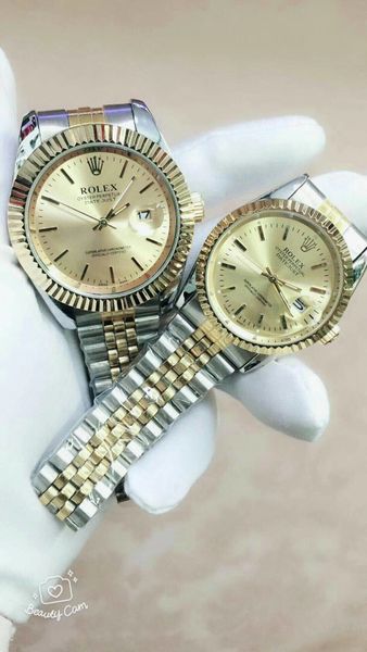 В продаже AAA luxury mens brand кварцевые часы из нержавеющей стали Оптовая день дата дизайнер мужчины платье часы высокое качество золотой корпус наручные часы
В продаже AAA luxury mens brand кварцевые часы из нержавеющей стали Оптовая день дата дизайнер мужчины платье часы высокое качество золотой корпус наручные часы